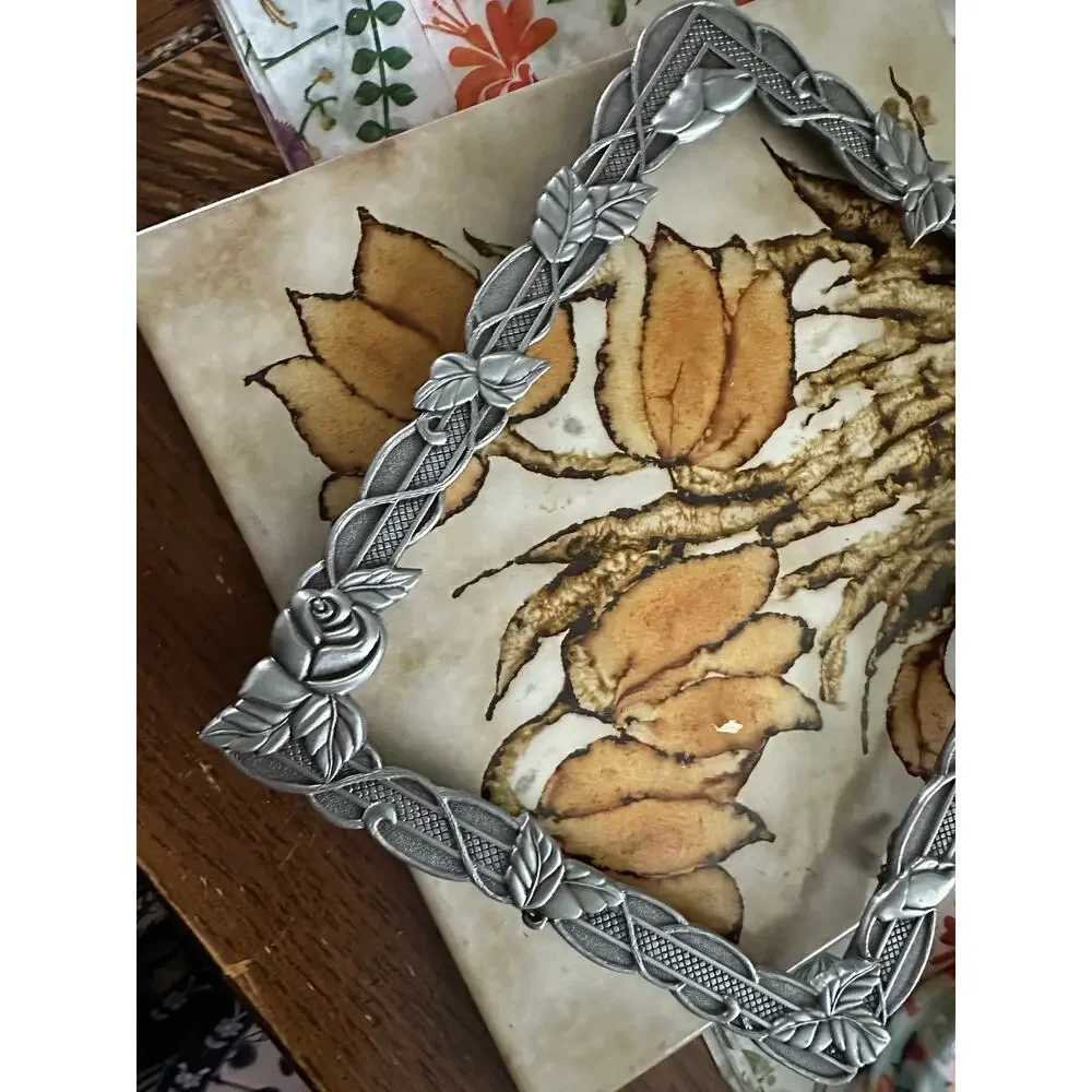 Metal Floral frame vintage art photo picture display framing silver Victorian
